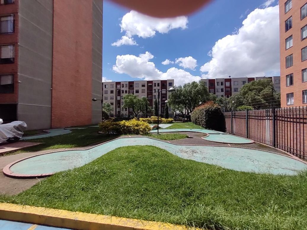 Apartamento de 3 alcobas en venta en San José De Bavaria, Bogotá, 67 m² · foto 20 de 20