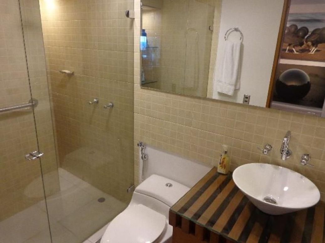 Apartamento de 3 alcobas en venta en El Refugio, Bogotá, 240 m² · foto 18 de 20