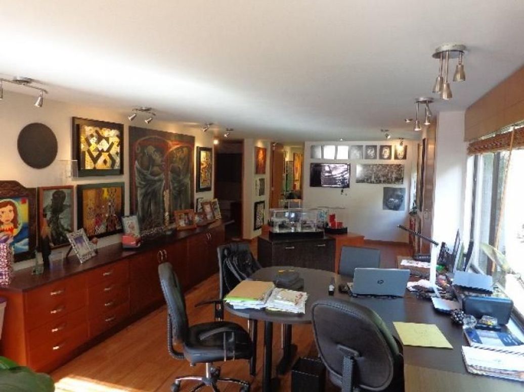 Apartamento de 3 alcobas en venta en El Refugio, Bogotá, 240 m² · foto 16 de 20