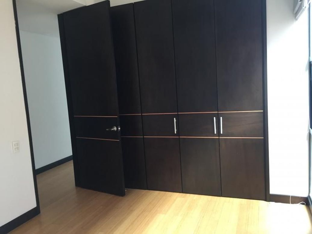 Apartamento de 1 alcoba en venta en Chico, Bogotá, 50 m² · foto 12 de 20