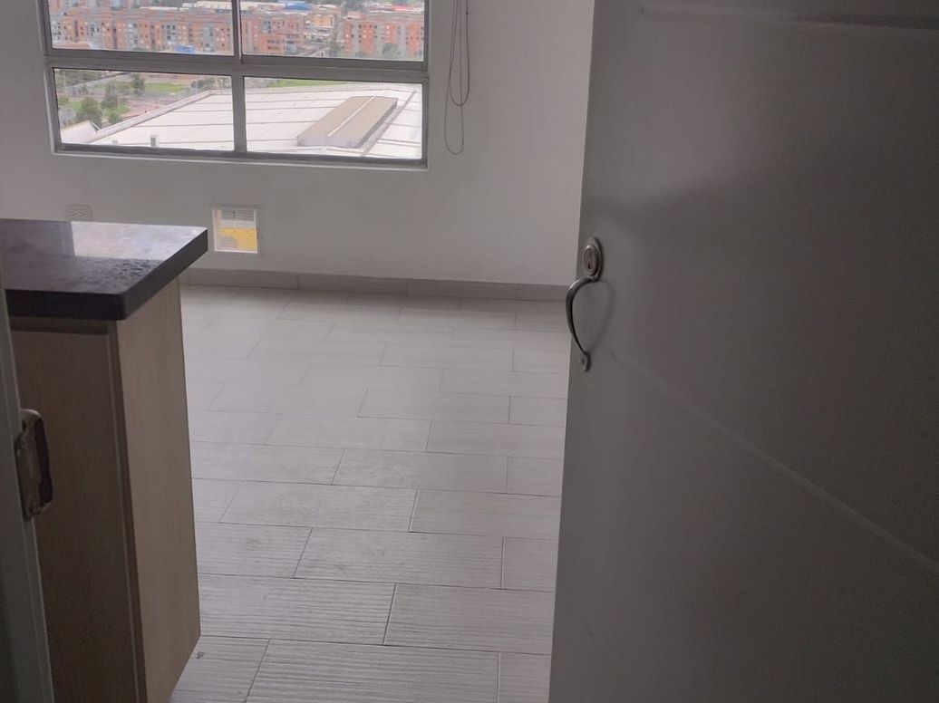 Apartamento de 2 alcobas en arriendo en Cjr Castilla La Nueva, Bogotá, 37 m² · foto 13 de 20