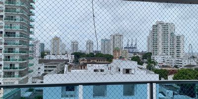 Apartamento en piso alto con excelente vista panorámica, situado en uno de los sectores mas centrales y residenciales de la Ciudad, cambia, disfruta, juega, goza y se feliz, en este lugar puedes lograrlo, siente la calidez, paz y tranquilidad tu familia lo merece.