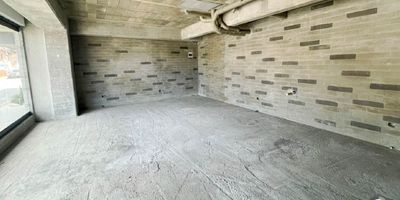 Local para arriendo en La Ceja, sector Fátima, cuenta con un área de 45 m², 1 habitación, 1 baño. Ubicado en propiedad horizontal en piso 2 con ascensor, puede funcionar para comidas rápidas, papelería, minimercado etc.; fáciles y cómodas vías de acceso, rutas de transporte. Buscamos su tranquilidad. www.cityraiz.com CÓDIGO 17436