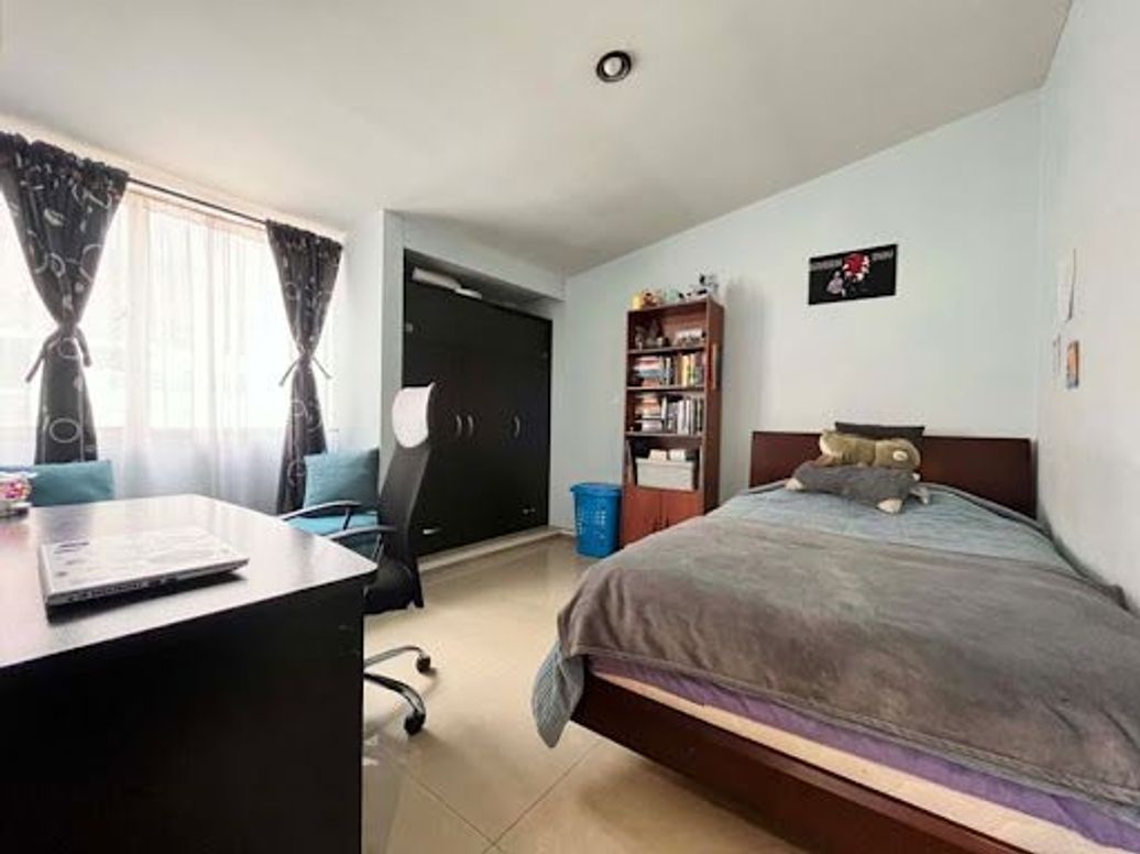 Casa de 3 alcobas en venta en Castilla, Bogotá, 209 m² · foto 16 de 20