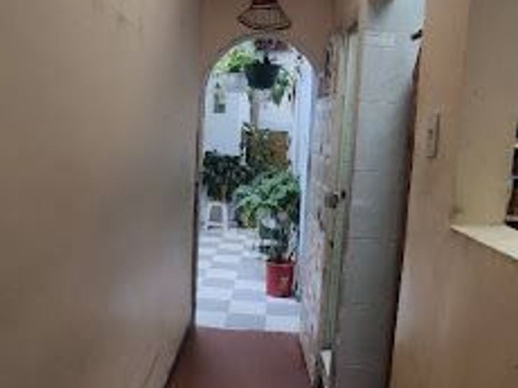 Casa de 8 alcobas en venta en Ciudad Kennedy, Bogotá, 234 m² · foto 16 de 20
