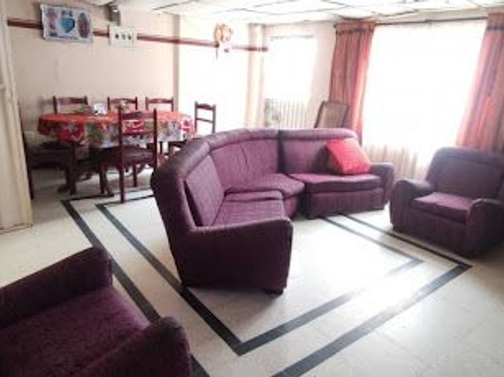 Casa de 8 alcobas en venta en Ciudad Kennedy, Bogotá, 234 m² · foto 5 de 20