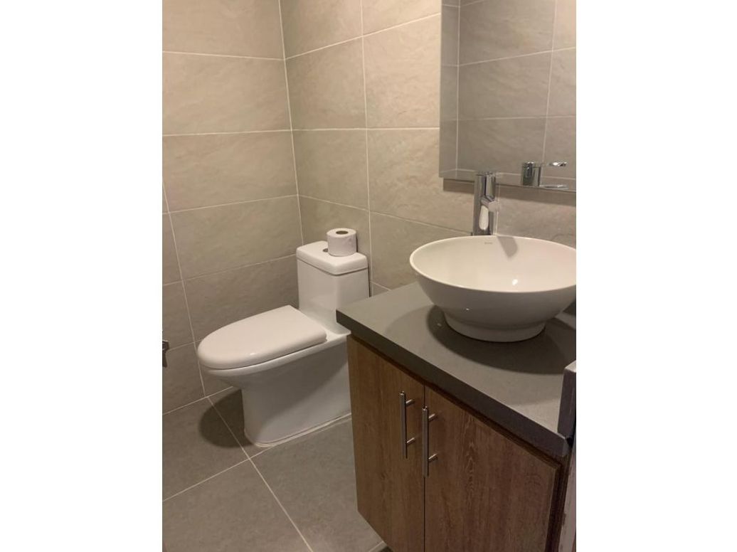 Apartaestudio en venta en Andes Norte, Bogotá, 37 m² · foto 5 de 10