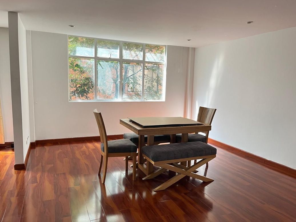 Apartamento de 3 alcobas en venta en Pardo Rubio, Bogotá, 134 m² · foto 3 de 20