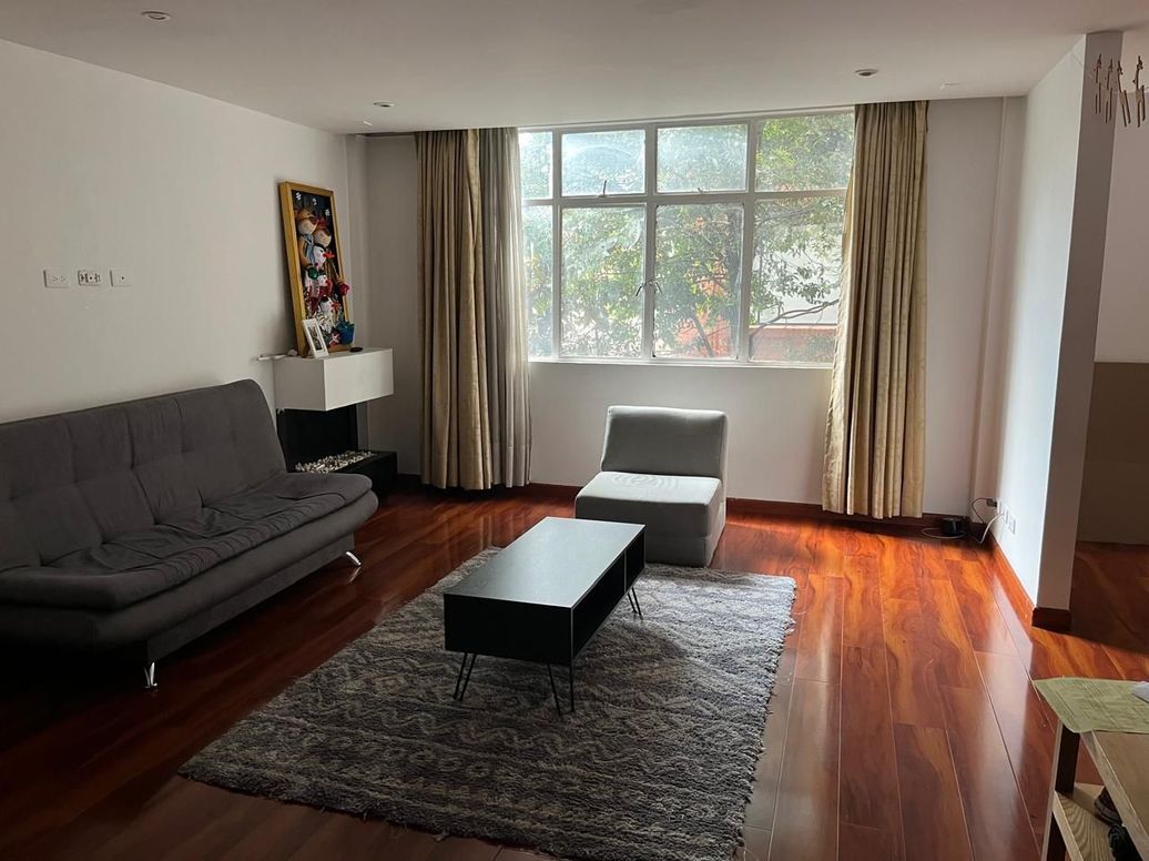 Apartamento de 3 alcobas en venta en Pardo Rubio, Bogotá, 134 m² · foto 2 de 20