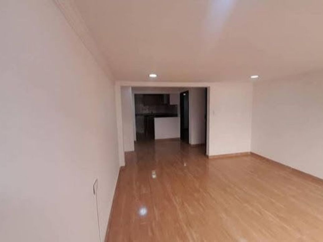 Casa de 5 alcobas en venta en Veraguas, Bogotá, 280 m² · foto 18 de 20