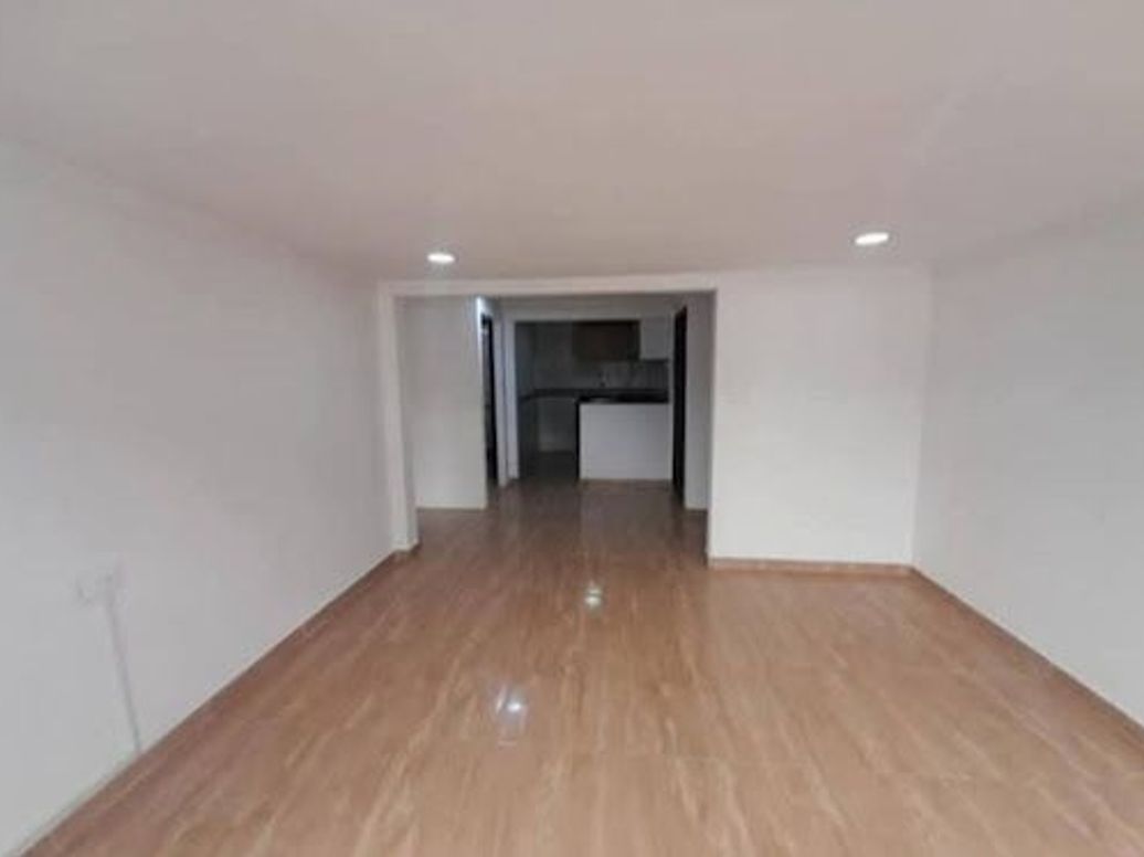 Casa de 5 alcobas en venta en Veraguas, Bogotá, 280 m² · foto 17 de 20