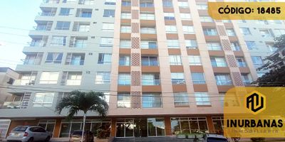 CÓDIGO INTERNO: 18485 - APARTAMENTO CONSTA DE 3 ALCOBAS, 3 BAÑOS, BAÑO SOCIAL, SALA COMEDOR, CORTINAS, ESTAR DE TV, PUNTO DE CONEXIÓN PARA AIRES, ESTUFA A GAS, COCINA INTEGRAL TIPO AMERICANA, BALCÓN, PISO DE CERÁMICA Y CIELO RASO DRYWALL. EL EDIFICIO CUENTA CON VIGILANCIA 24H, GARAJE CUBIERTO Y DESCUBIERTO, ASCENSOR, CITÓFONO, PARQUE INFANTIL, PISCINA, GIMNASIO, SALÓN DE REUNIONES Y ZONA BBQ. SE ENCUENTRA UBICADO CERCA DE VÍAS PRINCIPALES, PARQUES, COLEGIOS, UNIVERSIDADES, SUPERMERCADOS, TRANSPORTE PÚBLICO E IGLESIAS.