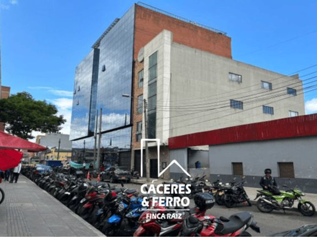 Casa de 4 alcobas en venta en Los Alcázares, Bogotá, 386 m² · foto 6 de 11