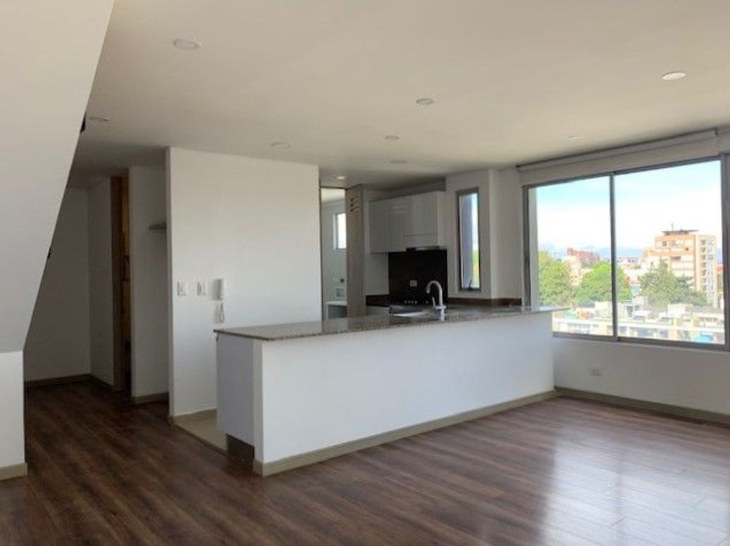 Apartamento de 3 alcobas en venta en Estoril, Bogotá, 123 m² · foto 4 de 20