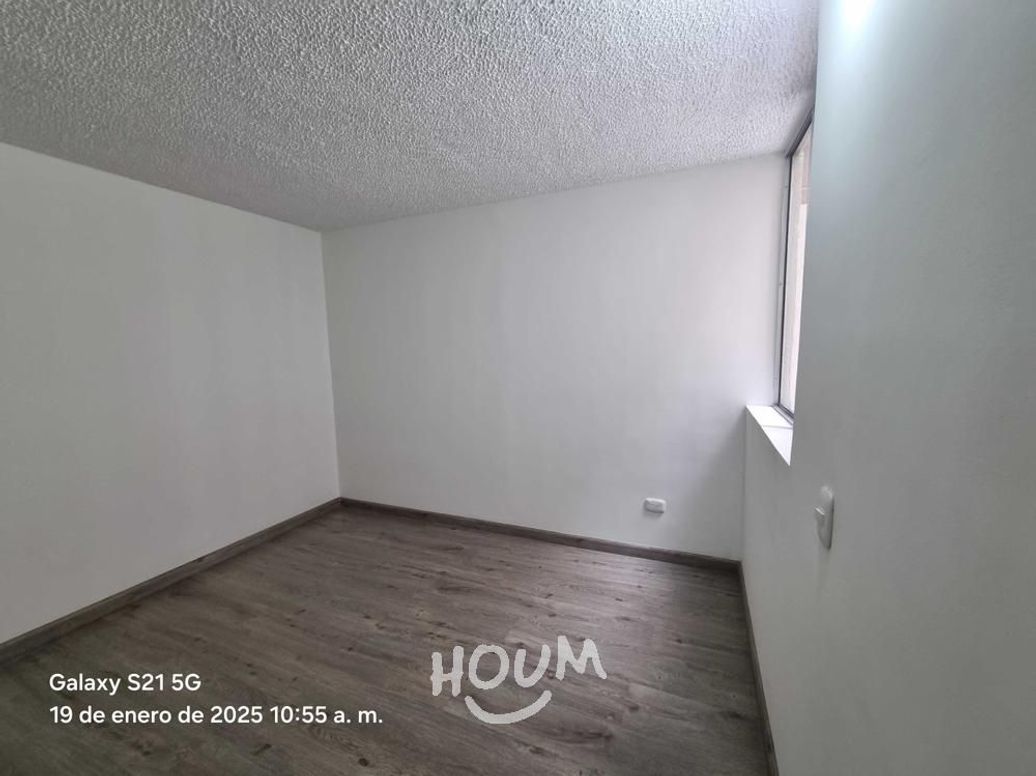 Apartamento de 2 alcobas en venta en Rincón De La Valvanera, Bogotá, 32 m² · foto 3 de 13