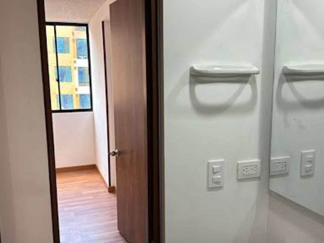 Apartamento de 2 alcobas en venta en Ciudad Salitre, Bogotá, 43 m² · foto 17 de 20