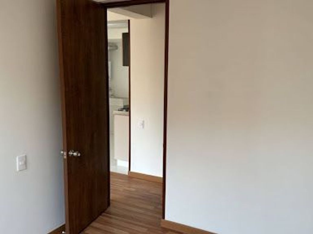 Apartamento de 2 alcobas en venta en Ciudad Salitre, Bogotá, 43 m² · foto 10 de 20