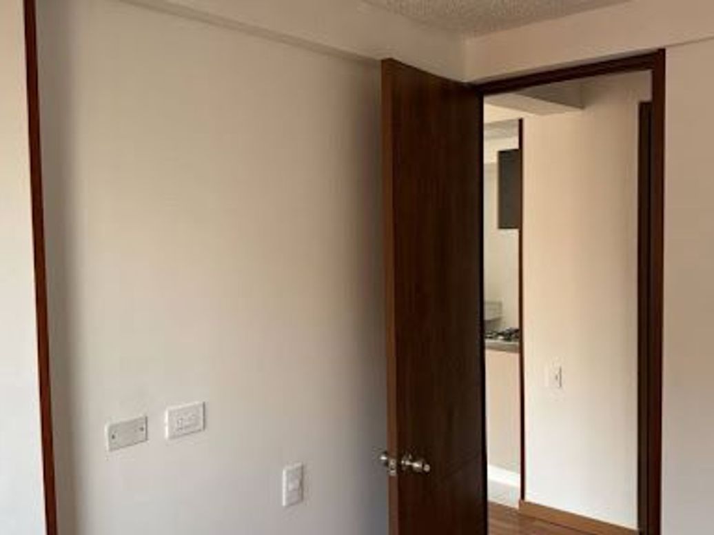 Apartamento de 2 alcobas en venta en Ciudad Salitre, Bogotá, 43 m² · foto 14 de 20