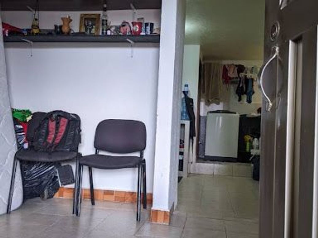 Casa de 8 alcobas en venta en Bosques De Maríana, Bogotá, 312 m² · foto 3 de 20
