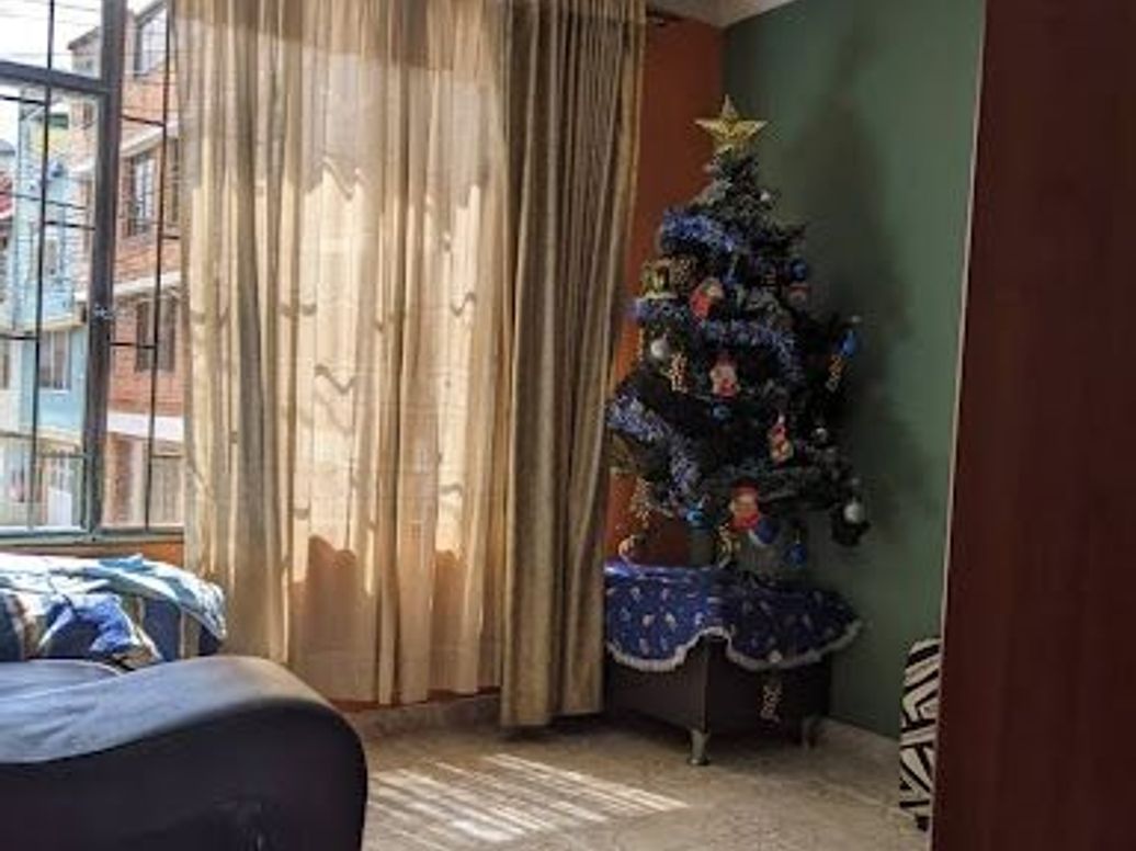 Casa de 8 alcobas en venta en Bosques De Maríana, Bogotá, 312 m² · foto 5 de 20