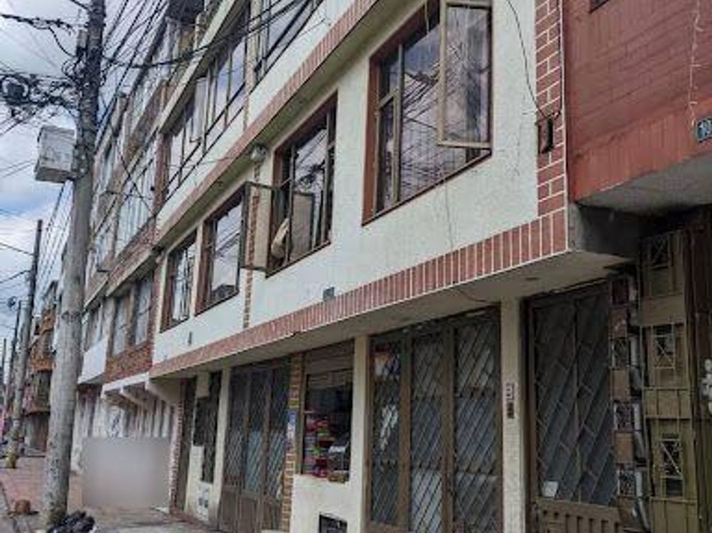 Casa de 8 alcobas en venta en Bosques De Maríana, Bogotá, 312 m² · foto 6 de 20