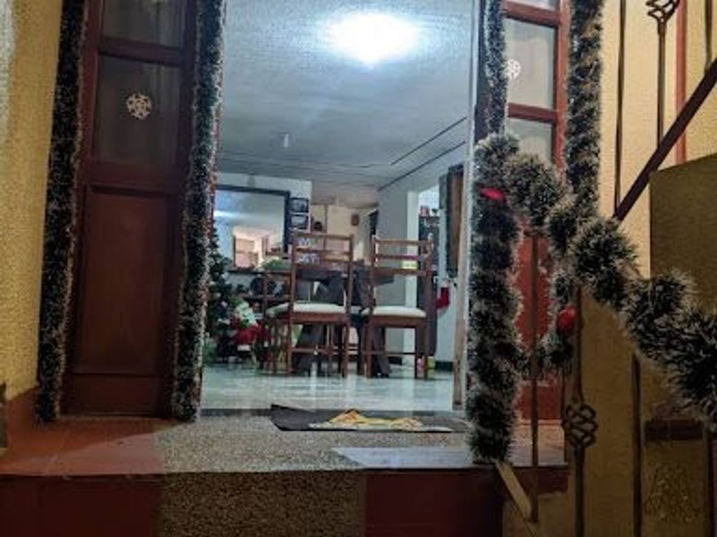 Casa de 8 alcobas en venta en Bosques De Maríana, Bogotá, 312 m² · foto 7 de 20