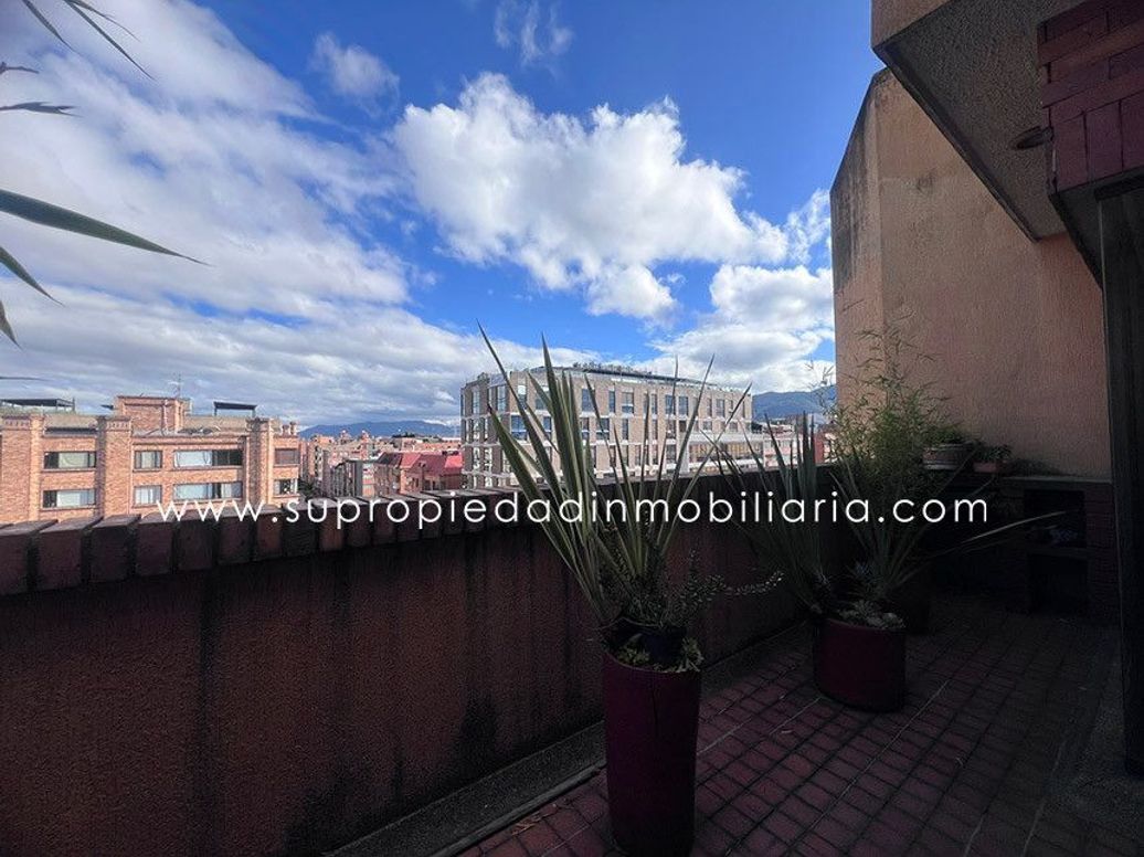 Apartamento de 4 alcobas en venta en San Patricio, Bogotá, 202 m² · foto 16 de 20