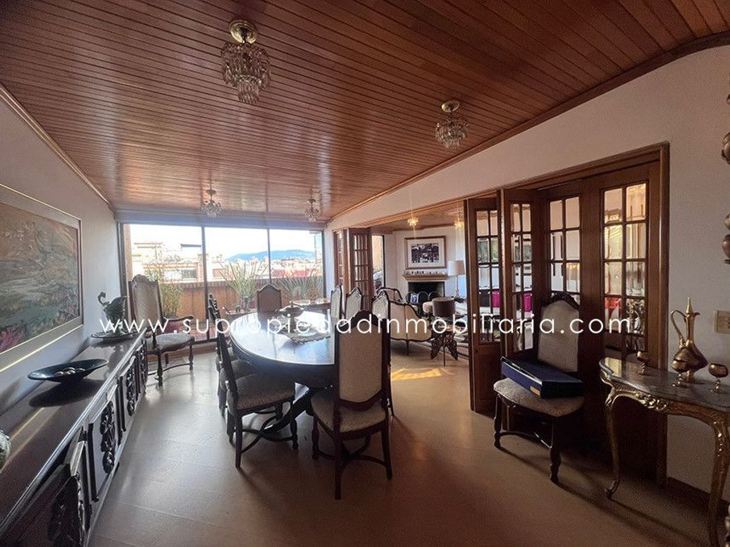 Apartamento de 4 alcobas en venta en San Patricio, Bogotá, 202 m² · foto 14 de 20