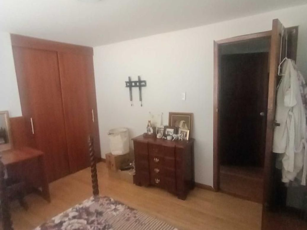 Casa de 7 alcobas en venta en La Estanzuela, Bogotá, 400 m² · foto 17 de 20