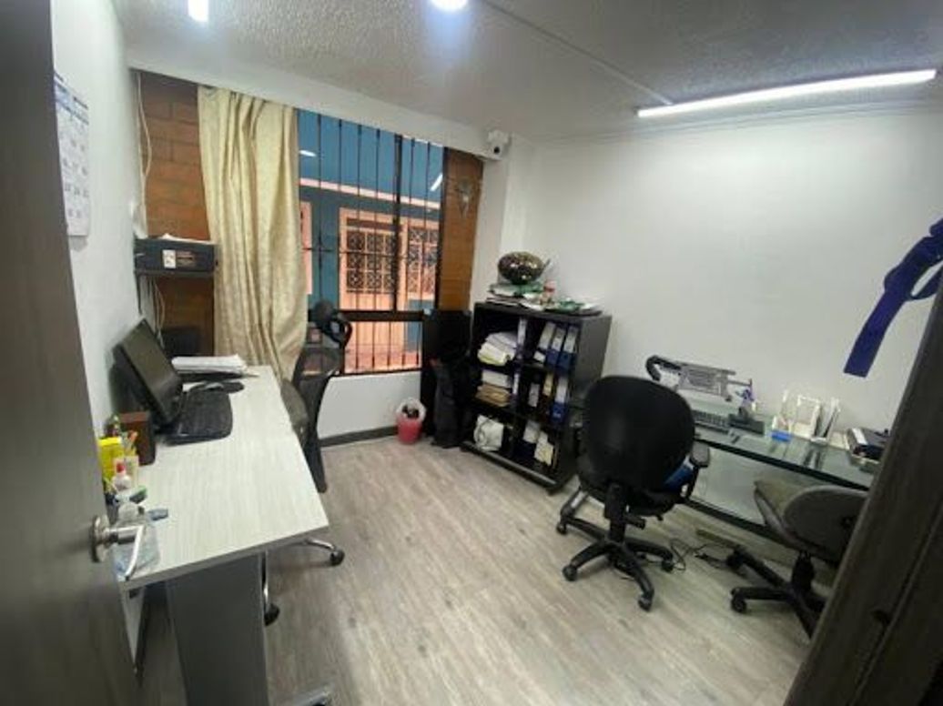 Apartamento de 3 alcobas en venta en Simón Bolívar, Bogotá, 51 m² · foto 9 de 15