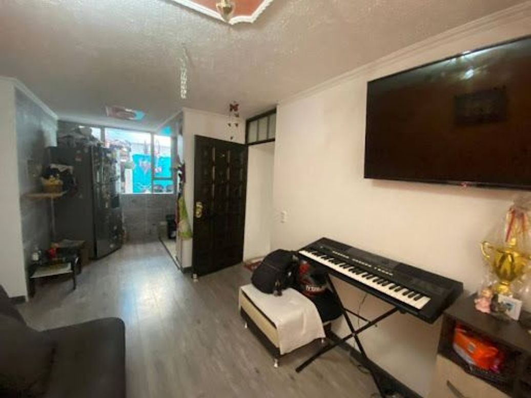 Apartamento de 3 alcobas en venta en Simón Bolívar, Bogotá, 51 m² · foto 4 de 15