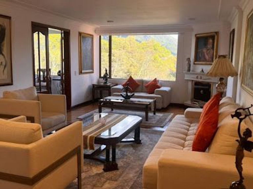 Apartamento de 3 alcobas en venta en La Calleja, Bogotá, 246 m² · foto 4 de 20
