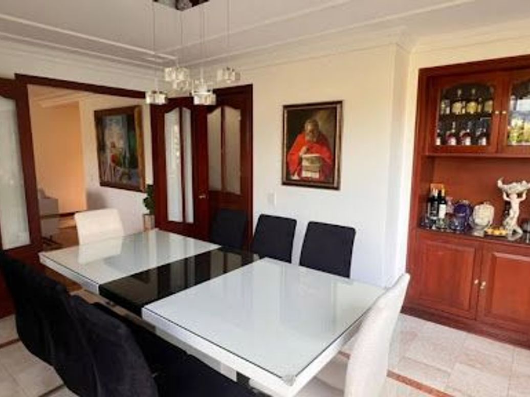 Apartamento de 3 alcobas en venta en La Calleja, Bogotá, 246 m² · foto 7 de 20