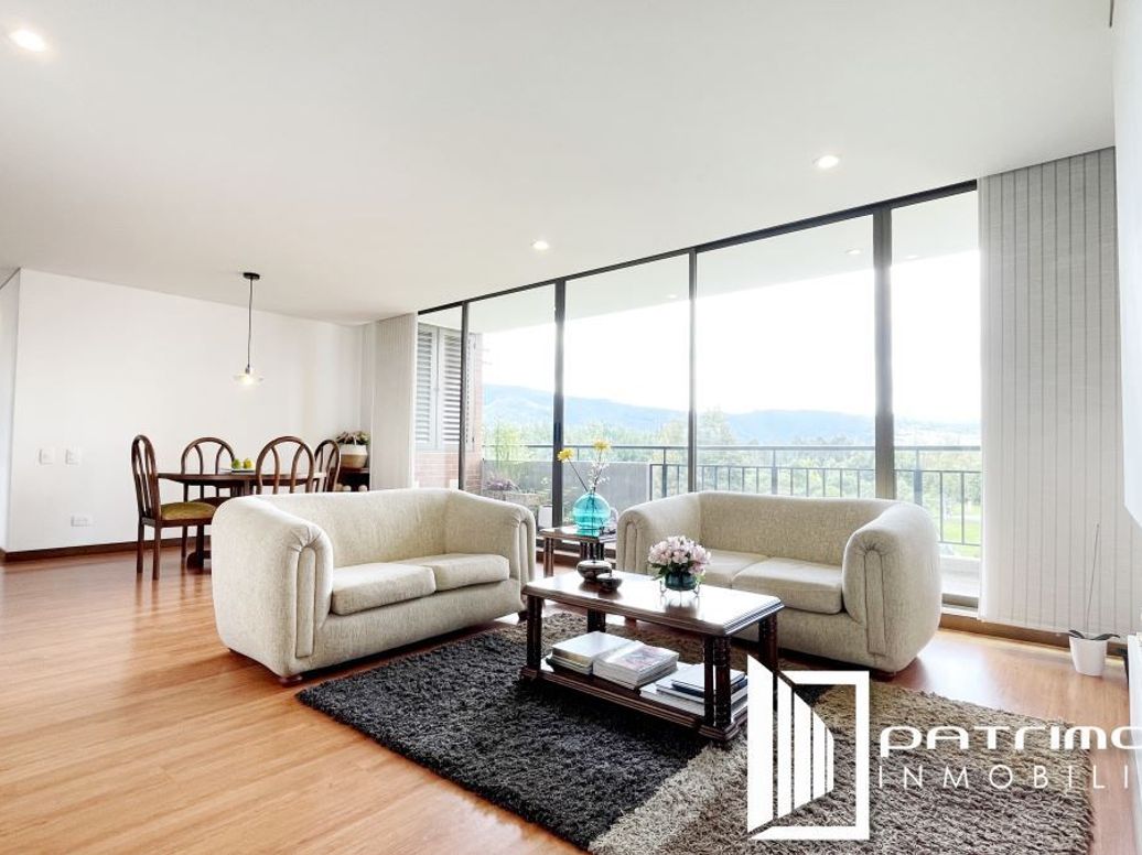 Apartamento en venta en Arrayanes, Bogotá · foto 2 de 20