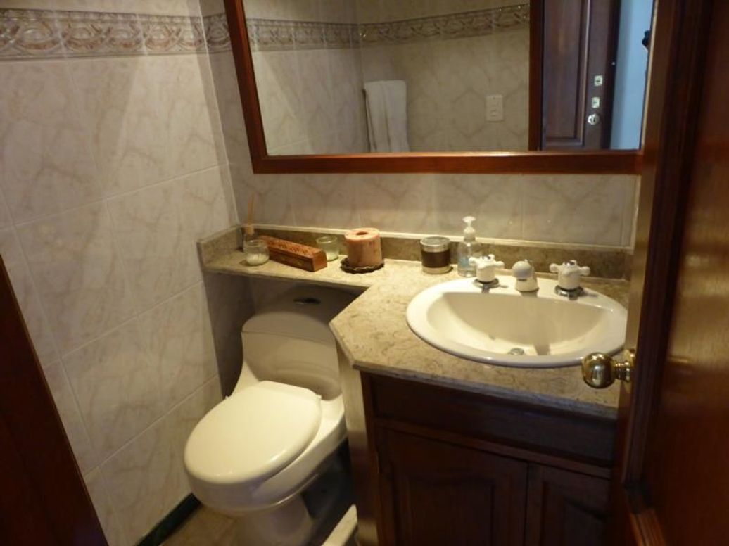 Apartamento de 3 alcobas en venta en Santa Bibiana, Bogotá, 188 m² · foto 4 de 20