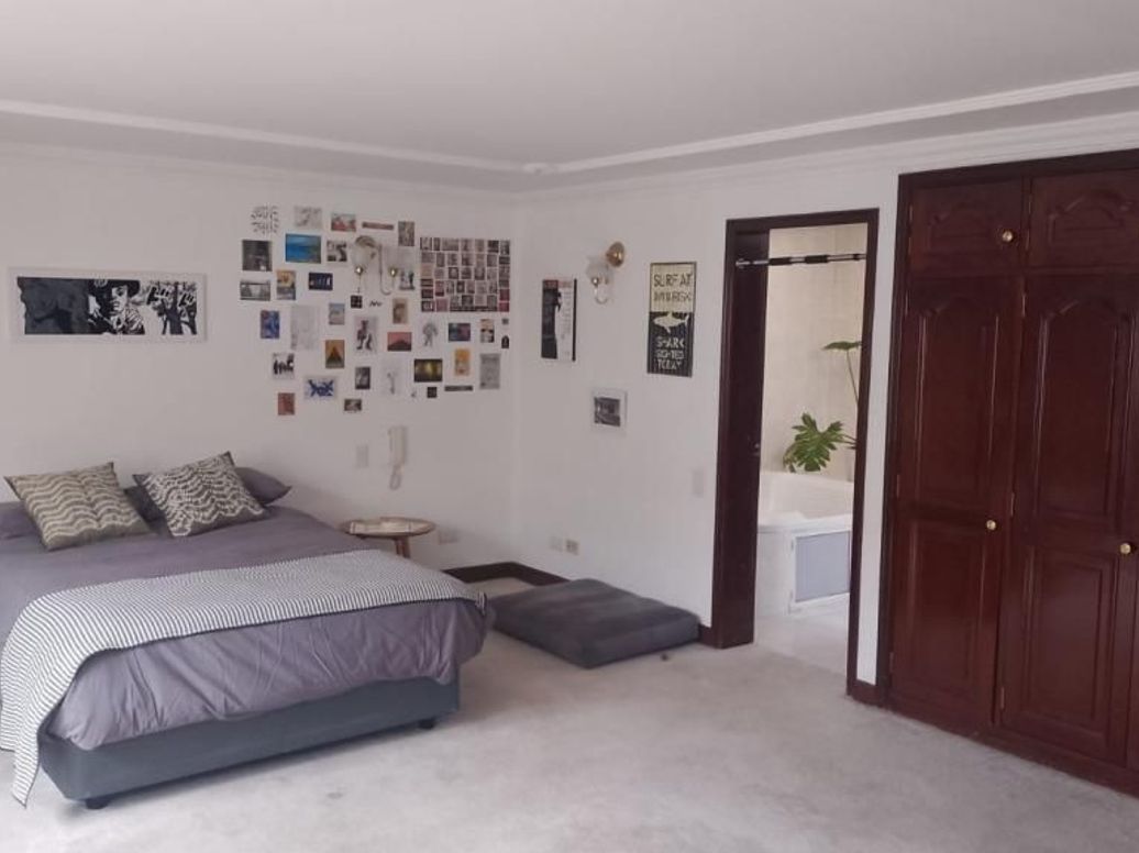 Casa de 3 alcobas en venta en Santa Barbara Alta, Bogotá, 442 m² · foto 15 de 20