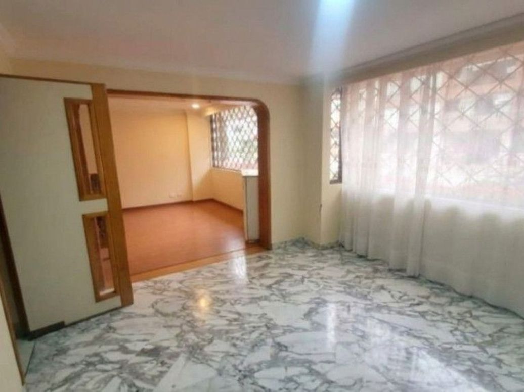 Apartamento de 3 alcobas en venta en San Patricio, Bogotá, 165 m² · foto 6 de 11