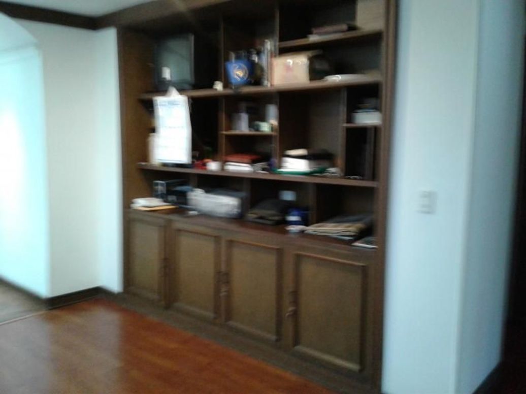 Apartamento de 3 alcobas en venta en Chico, Bogotá, 203 m² · foto 10 de 13