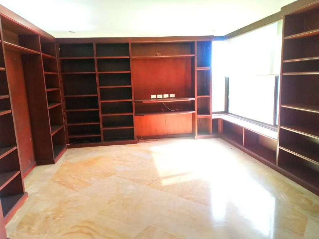 Apartamento de 4 alcobas en venta en El Refugio, Bogotá, 460 m² · foto 4 de 20