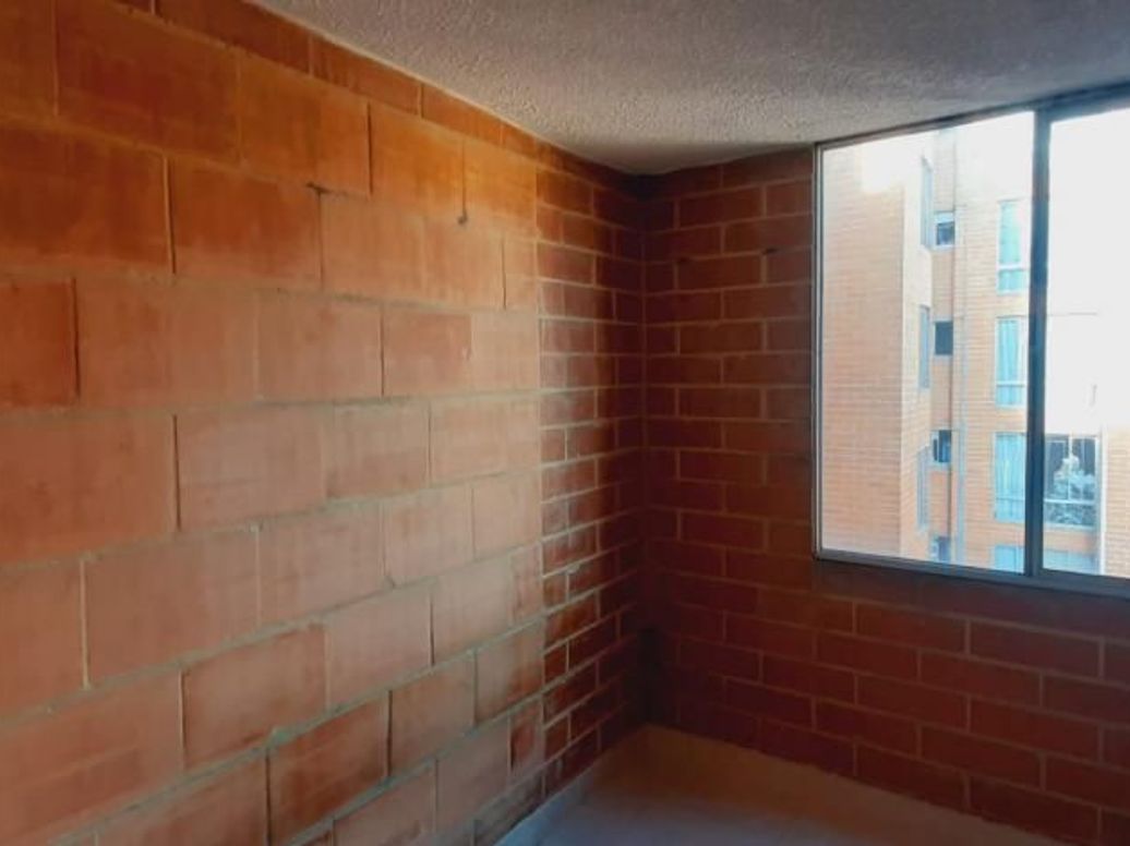 Apartamento de 3 alcobas en venta en San Vicente, Bogotá, 51 m² · foto 5 de 11