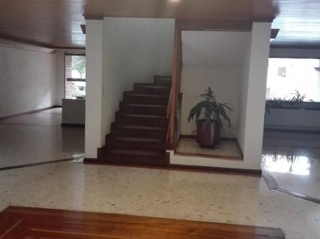 Apartamento de 3 alcobas en venta en Chico Norte Et. Iii, Bogotá, 119 m² · foto 6 de 20