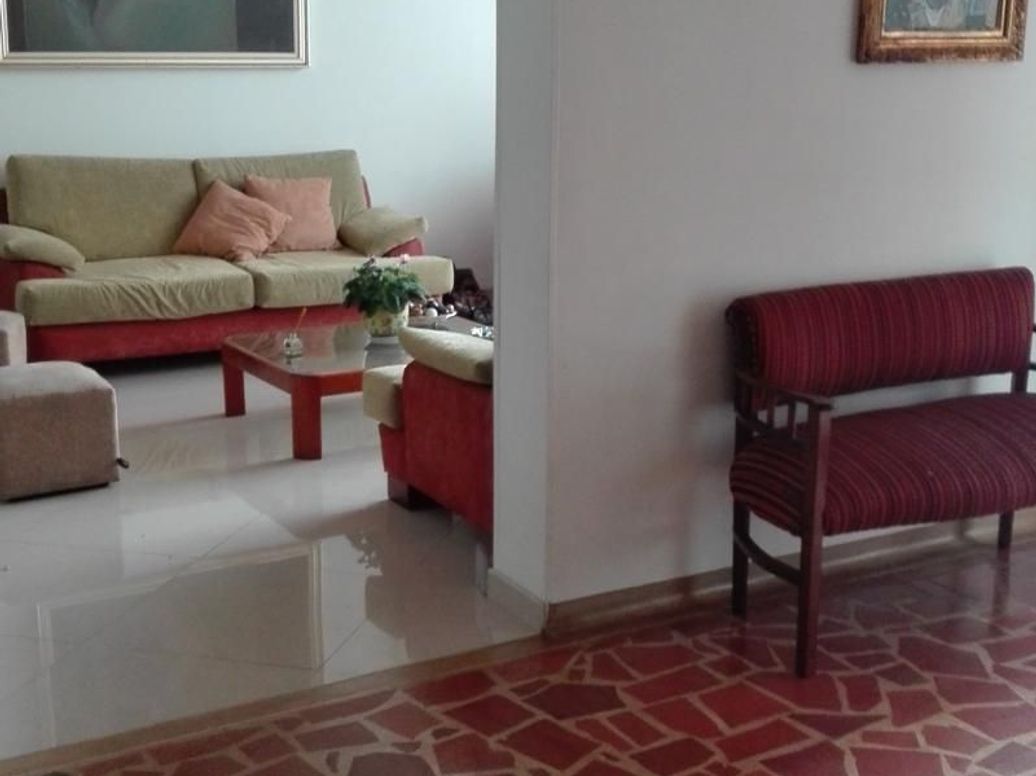 Casa de 5 alcobas en venta en Santa Barbara Central, Bogotá, 515 m² · foto 10 de 20