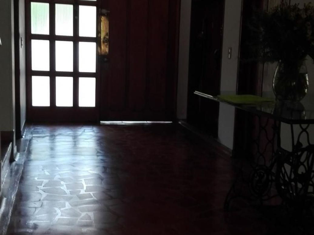 Casa de 5 alcobas en venta en Santa Barbara Central, Bogotá, 515 m² · foto 4 de 20