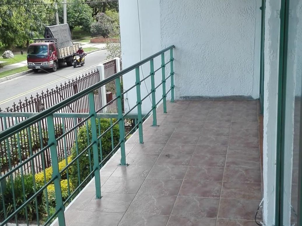 Casa de 5 alcobas en venta en Santa Barbara Central, Bogotá, 515 m² · foto 18 de 20