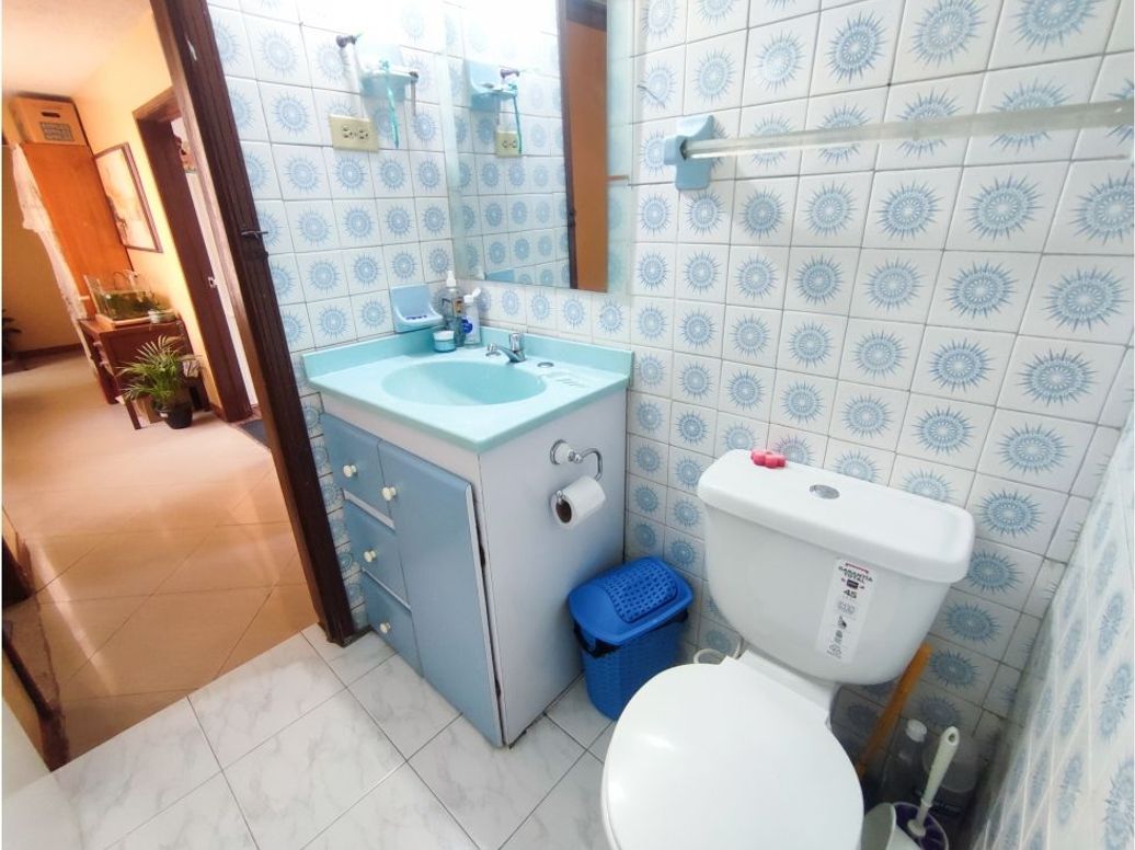 Casa de 6 alcobas en venta en Santa Rita, Bogotá, 260 m² · foto 12 de 20