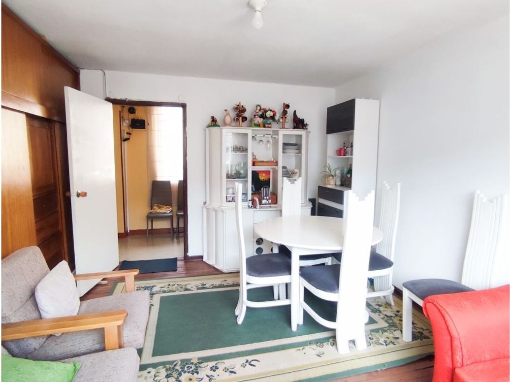 Casa de 6 alcobas en venta en Santa Rita, Bogotá, 260 m² · foto 4 de 20