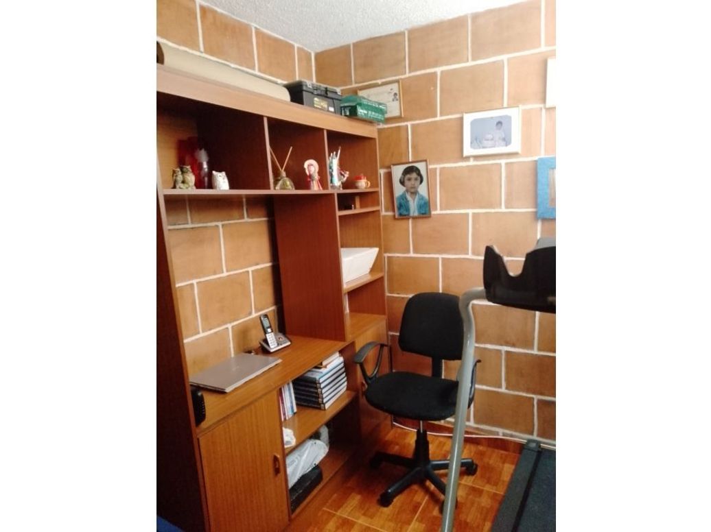 Casa de 4 alcobas en venta en Álamos, Bogotá, 60 m² · foto 8 de 10