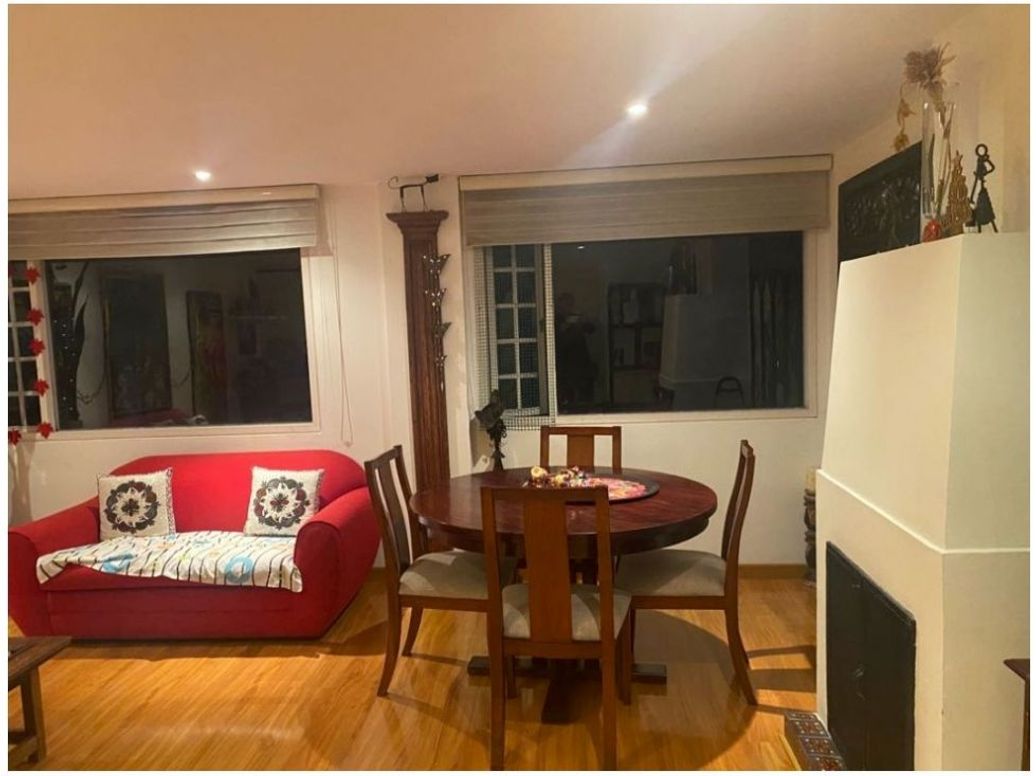 Apartaestudio en venta en La Calleja, Bogotá, 55 m² · foto 2 de 5
