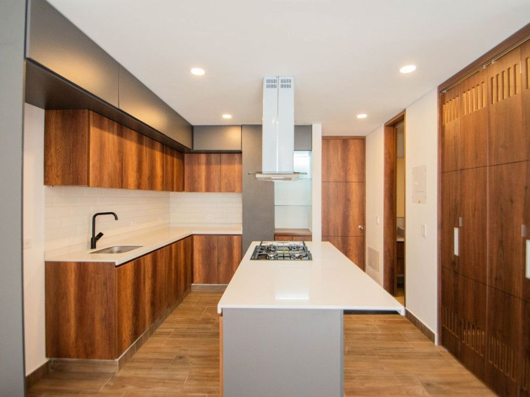 Apartamento de 2 alcobas en venta en La Cabrera, Bogotá, 78 m² · foto 3 de 18