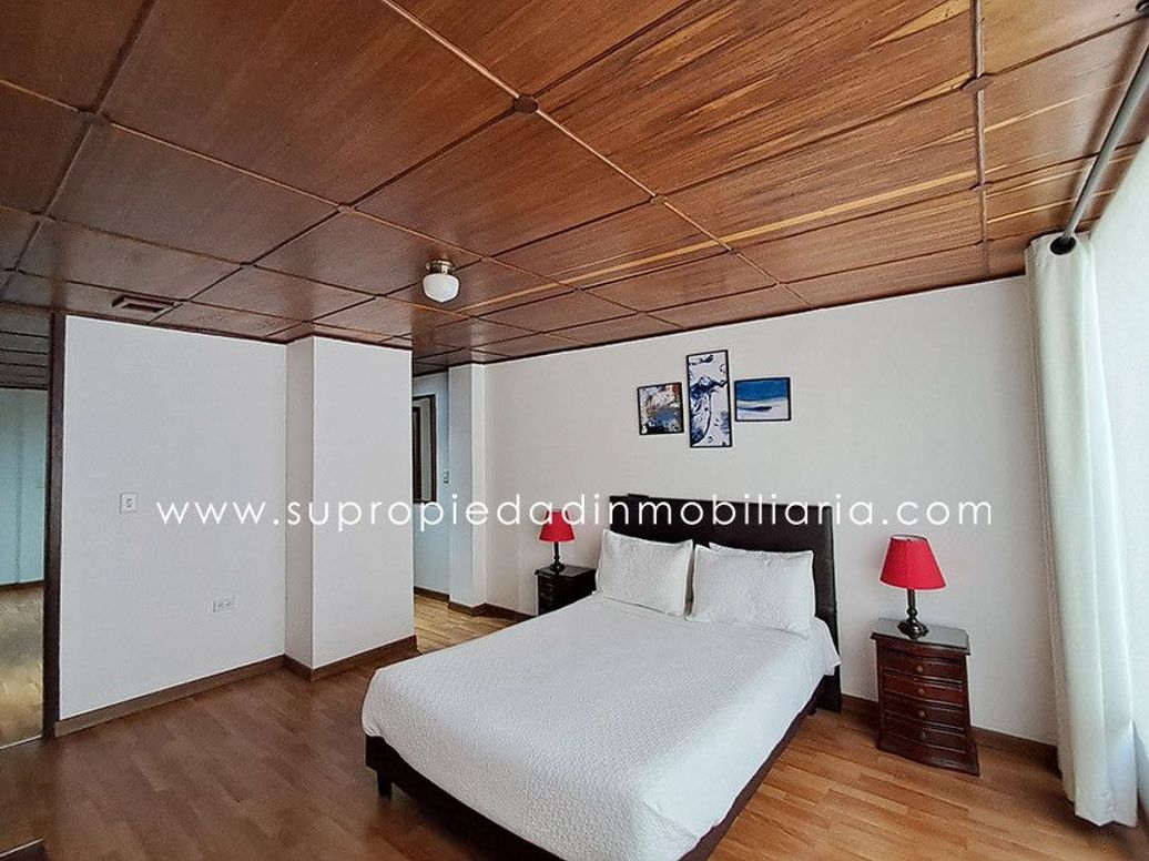 Casa de 10 alcobas en venta en Santa Barbara Central, Bogotá, 1198 m² · foto 20 de 20